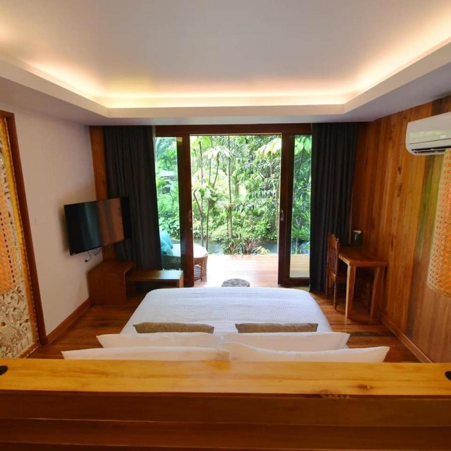 The Nine Thipthara Klongson Resort Ban Nong Thale Bagian luar foto