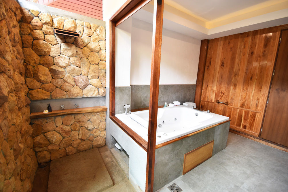 The Nine Thipthara Klongson Resort Ban Nong Thale Bagian luar foto